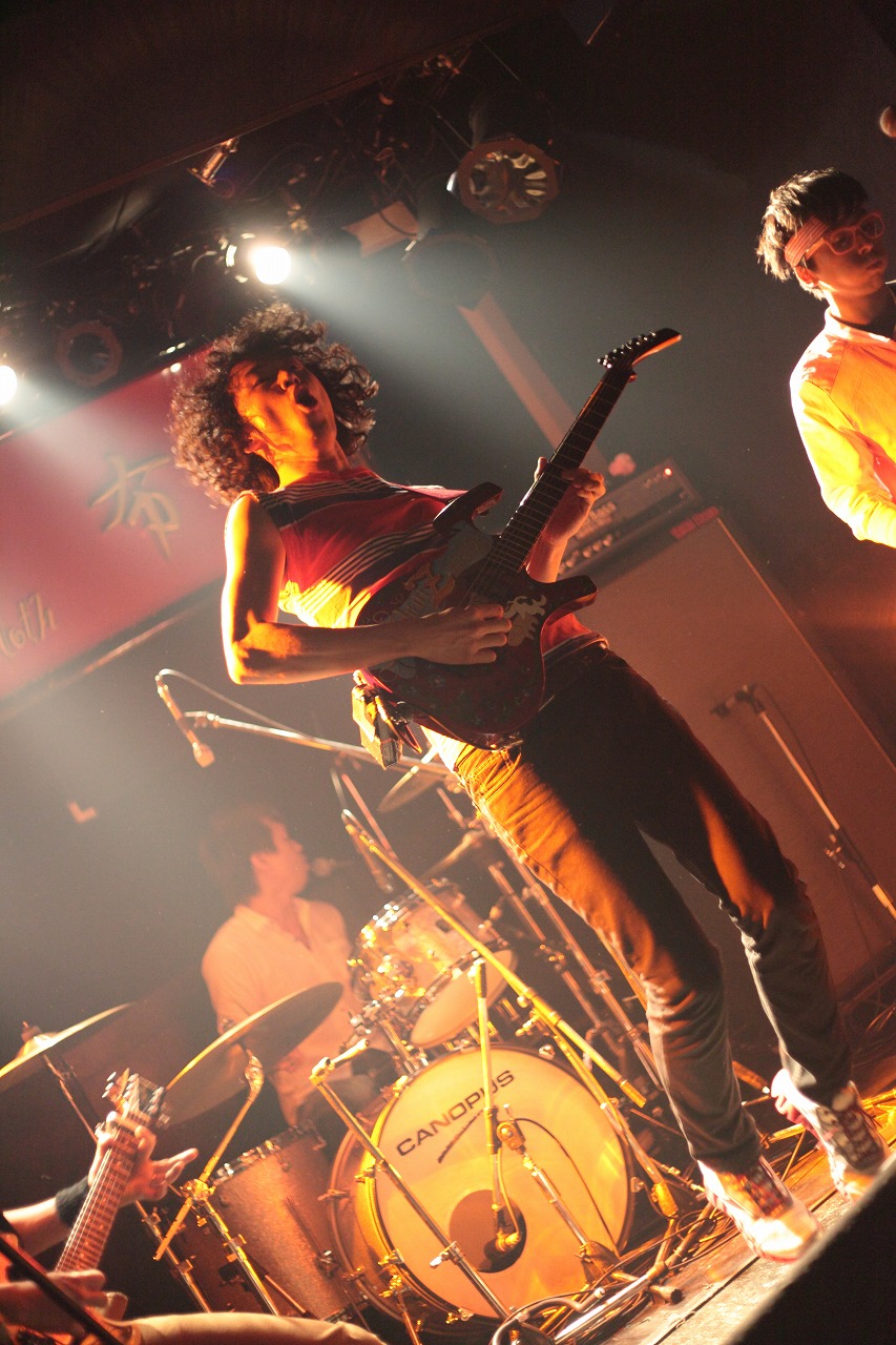 e0262305_2236231.jpg
