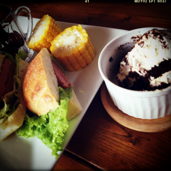 【コストコランチ】_d0204646_14353763.png