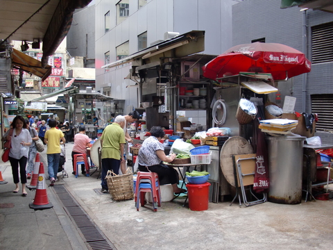 香港散策、庶民の台所♪_c0206352_514485.jpg