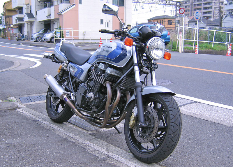 CB750（RC42） ブレーキのグレードアップ＆メンテ♪ : バイクパーツ買取・販売＆バイクバッテリーのフロントロウ！