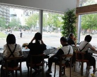 旅先スケッチの楽しみ方~カフェ編~_c0222139_1550838.jpg
