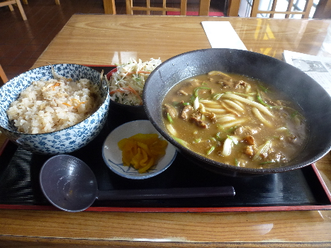 2012/6/26　カレーうどん　花鶴_b0217643_2294061.jpg