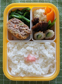 卯の花コロッケ弁当_b0217309_871531.jpg