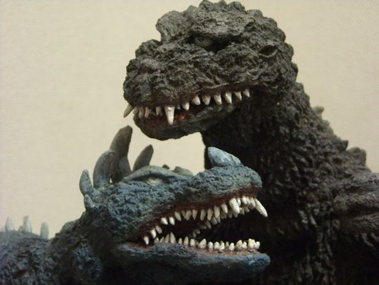 てんつく工芸 総攻撃ゴジラ胸像 オマケ付き レジンキット【未開封】 11月16日(土)より販売開始】【てんつく工芸】ゴジラ(1973