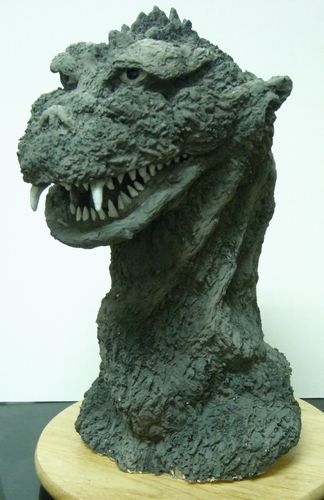 逆襲ゴジラ胸像・スーツタイプ : てんつく工芸作品集