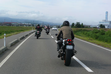 a0083760_0252023.jpg