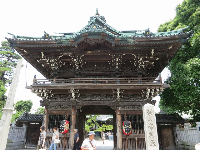 a0227507_01617.jpg
