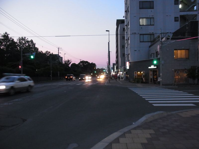 夕方の打ち合わせ_c0025115_20383647.jpg