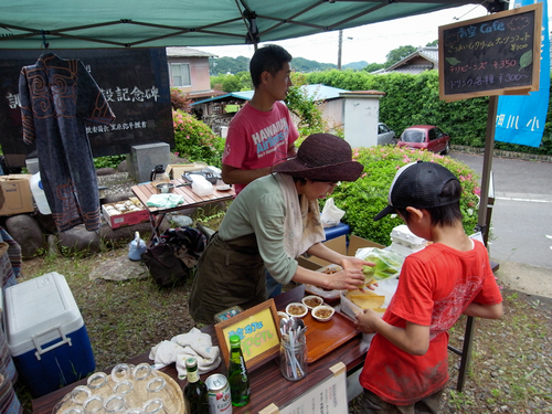 笠原のぶくぶく農園水田にてSRI農法による田植え　　_c0167329_16595.jpg