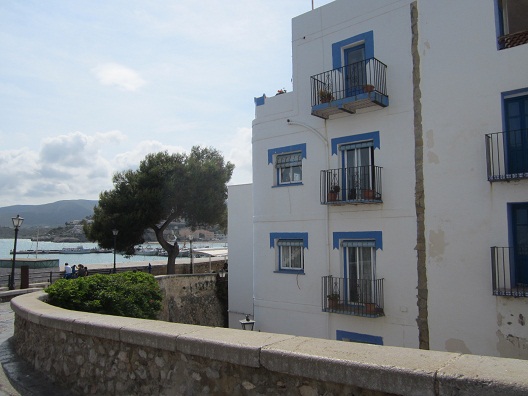 e0120938_835496.jpg