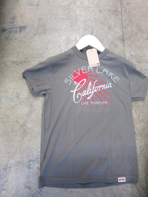Vintage な雰囲気ムンムン。。。コイツの季節が来ました!Tailagate TEE!★_d0152280_2521529.jpg