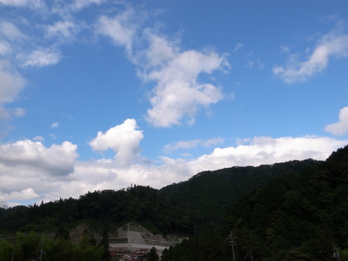 曇りのち晴れ_c0116915_102928.jpg