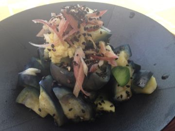 朝ごはん 黒豆ともちきび入りご飯_e0134337_18585050.jpg