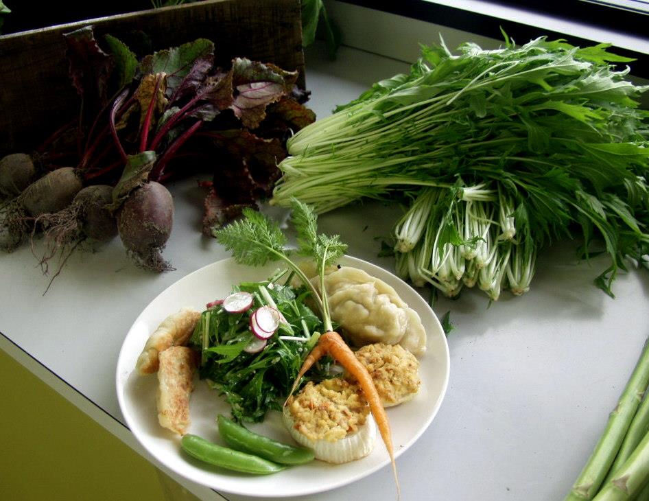 パート1は、六甲山頂。谷裕子さんの創作料理とともに。_d0266108_11235220.jpg