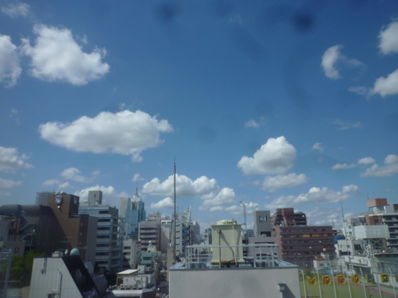 どうこの雲_b0217741_18331651.jpg