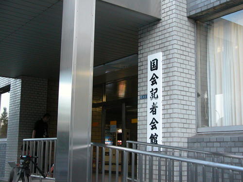 b0221143_1036380.jpg