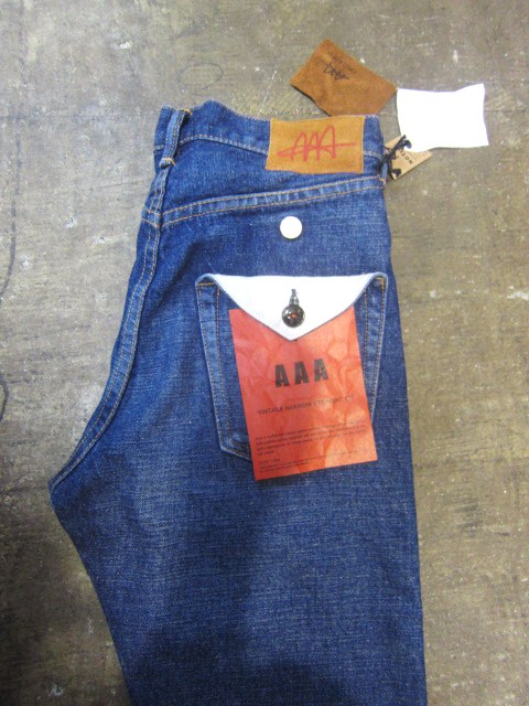 Kato AAA ・・・ NEW FLAP DENIM 。。。違いの解る男の大人のBLUE DENIM_d0152280_153873.jpg