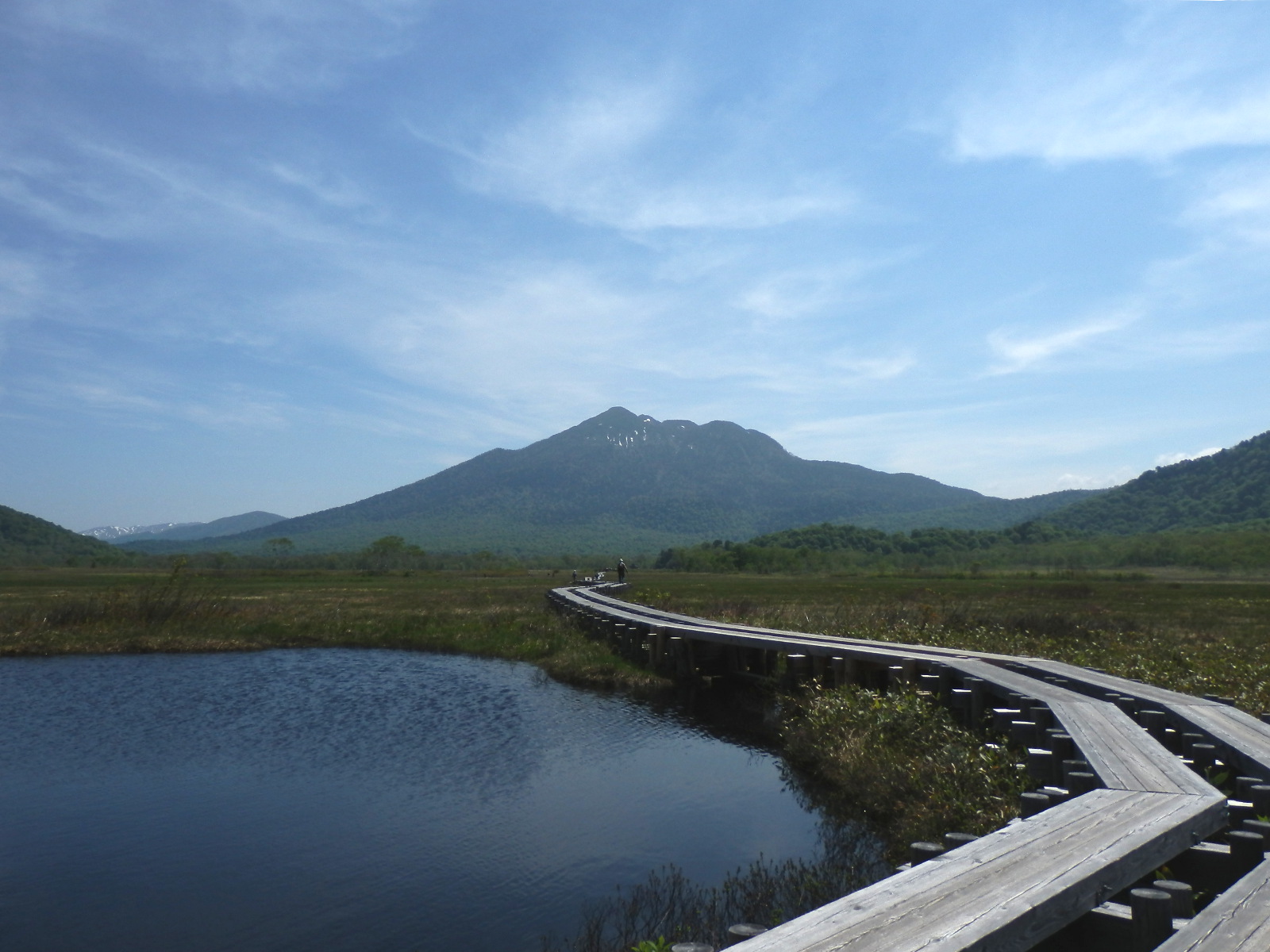 燧岳・池塘・木道_c0027285_0195535.jpg