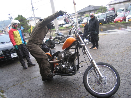 雨ですが・・・ハッピーサンデー ショベリジ納車_a0257316_16473969.jpg
