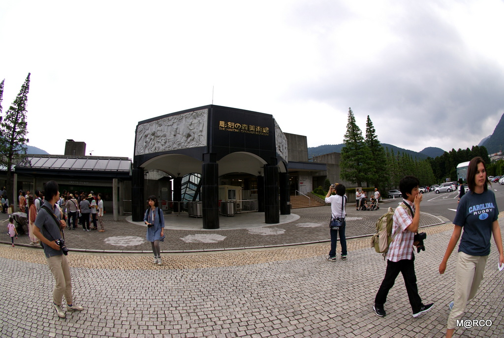 a0240721_1403236.jpg