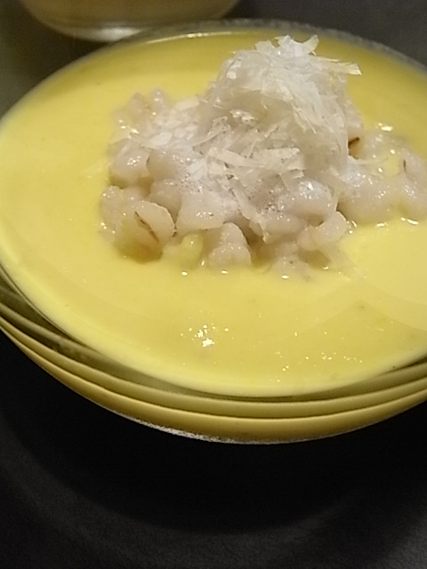 とうもろこしの冷製ポタージュ、押し麦のリゾットパルメザン風味_b0145846_2273318.jpg