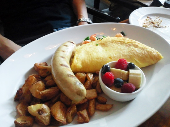Beaconでランチ ムッシュはつらいよ W ポルミニ Beaconでランチ ムッシュはつらいよ W ポルミニ