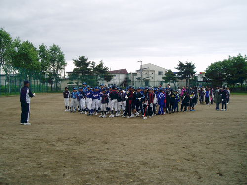 本通公園 の清掃活動が行われました_e0145841_1250234.jpg