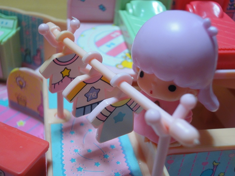 1976年 キキララ 月のおうち おもちゃ 人形 セット 昭和 レトロ 1976年 キキララ 月のおうち おもちゃ 人形 セット 昭和 レトロ