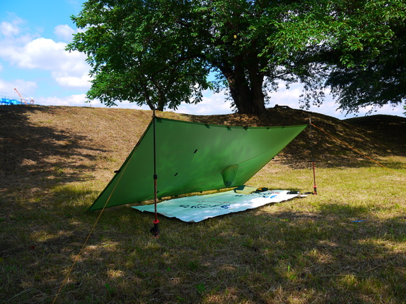 GOLITE　/　PonchoTarp_e0244967_1550349.jpg