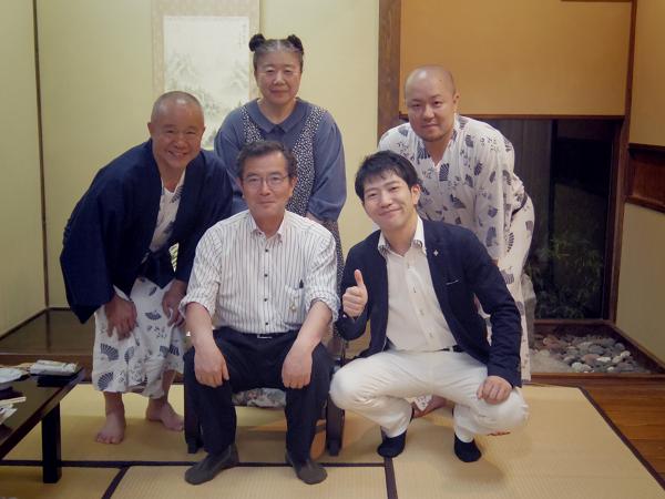 孫 関義シェフと (山荘 田名加にて)_f0017696_19134553.jpg