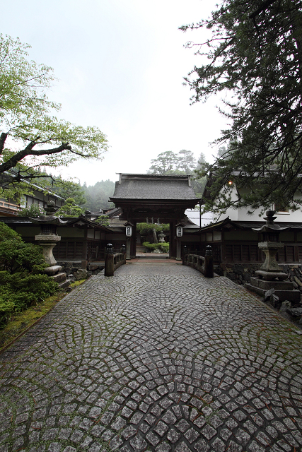 夏の高野山へ －入山－_b0169330_7543675.jpg