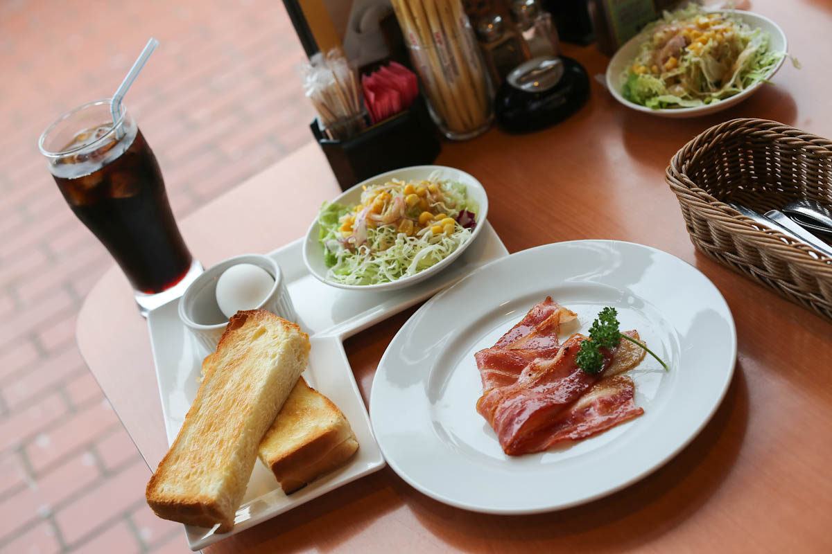 ウィークエンドは洋食モーニングで なぎさ橋珈琲 逗子店 海辺でひとりごと