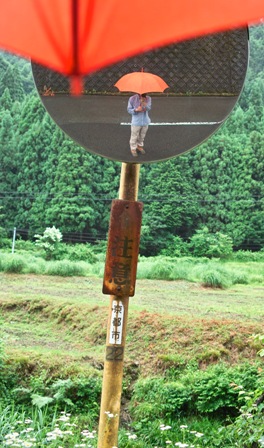 久多散歩と雨雨フルフル_d0005250_1812259.jpg