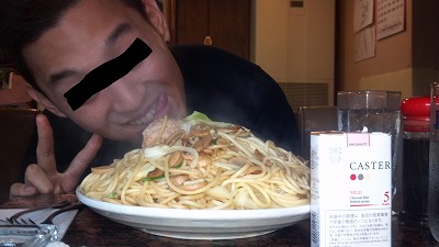 優雅な休日の過酷なランチ!_e0114857_23561981.jpg