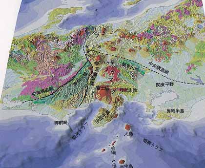 関東などで震度4の揺れ_c0139575_2333044.jpg