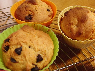 バナナケーキとマフィンと山食_e0075686_174751.jpg