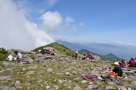 湯ノ丸山～烏帽子岳_c0034391_23523419.jpg