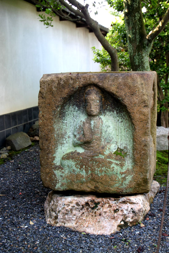 妙心寺参拝_e0048413_1838214.jpg
