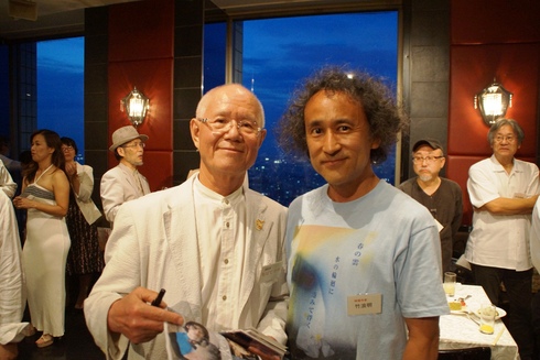 日本出版美術家連盟懇親会~ちばてつやさん@池袋サンシャイン60の58階クルーズクルーズ/6月の詩・空の芝_f0006713_22403754.jpg