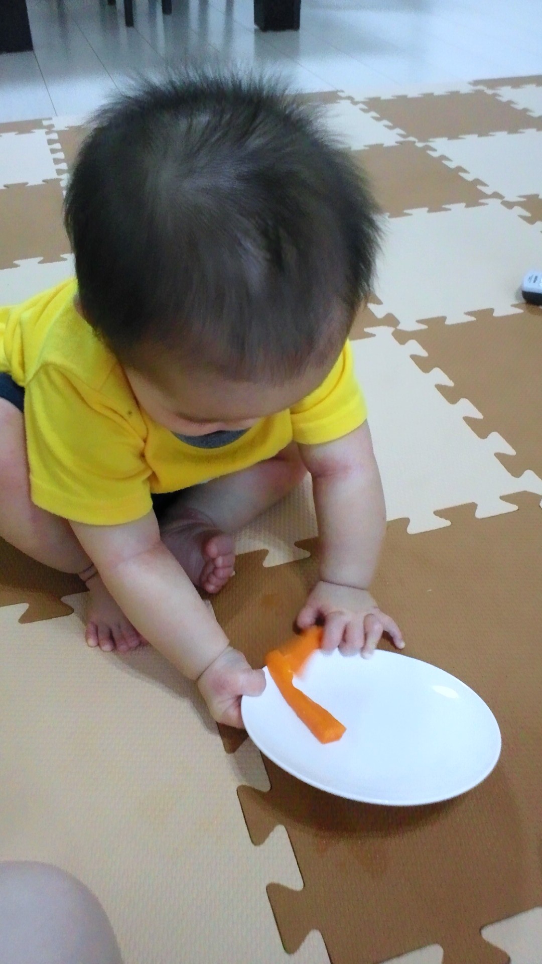 手づかみ食べ_a0267942_23181971.jpg