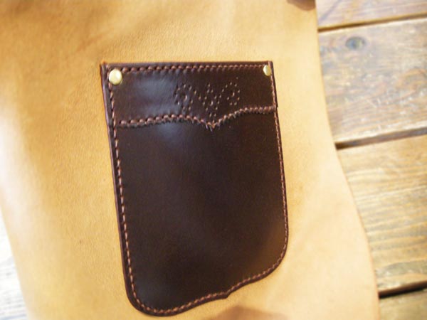 leather apron _f0161305_1221565.jpg