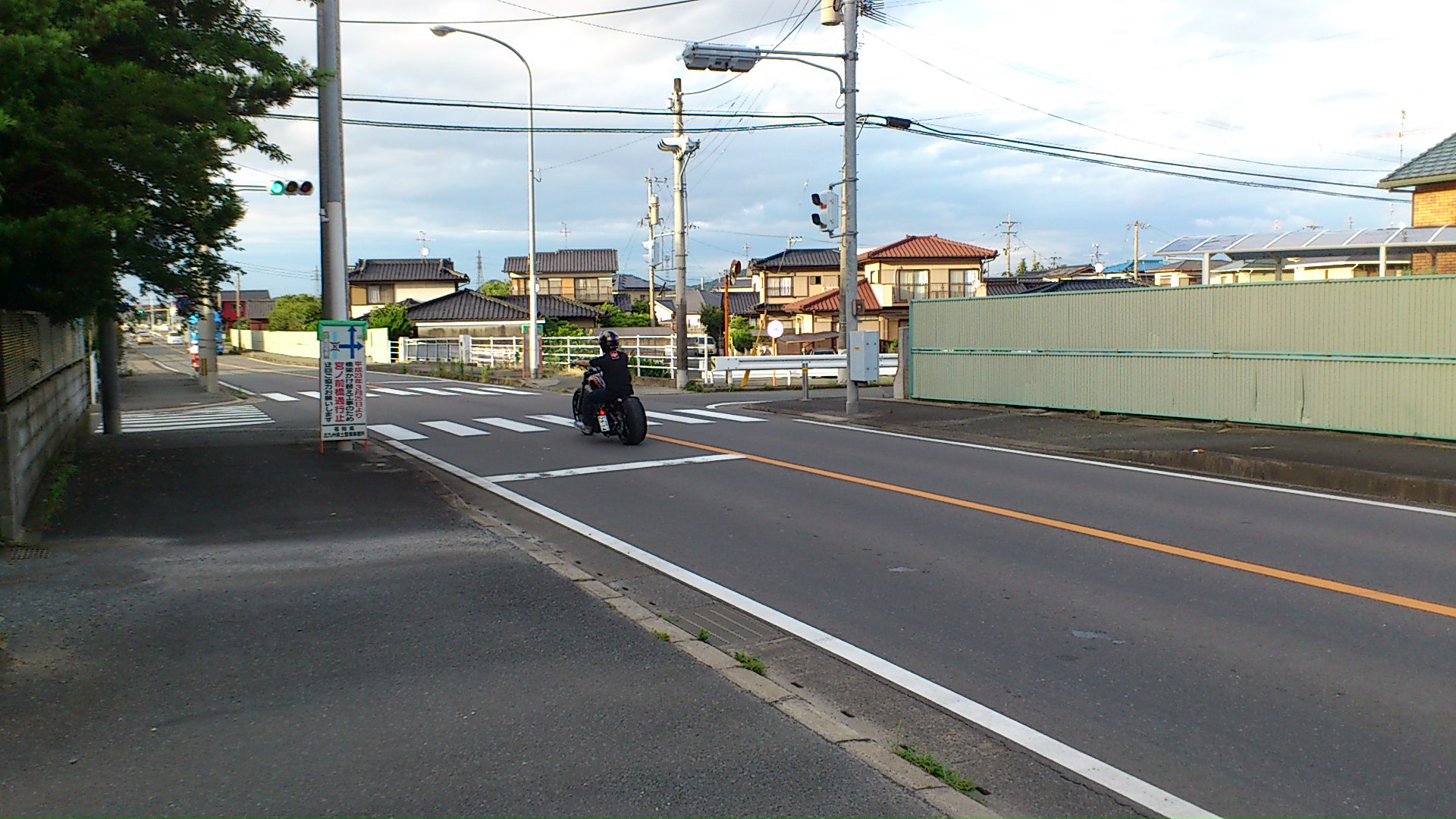 Twin　cam_e0269313_18465538.jpg