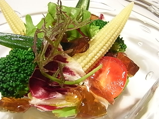 夏野菜のサラダ・バルサミコ酢のジュレ添え_b0145846_19233759.jpg