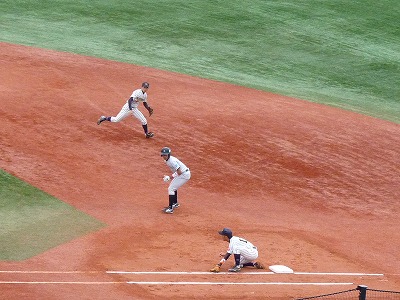 広島経済大対九州共立大　６月１３日　第６１回全日本大学野球選手権大会_b0166128_1023650.jpg