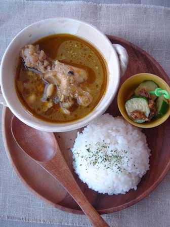 チキンのスープカレー＆醤油麹で一品_e0159987_5401395.jpg