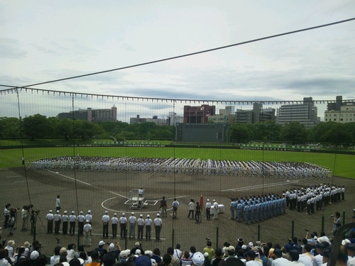 第94回全国高校野球兵庫大会開会式なう!_e0158128_1131261.jpg