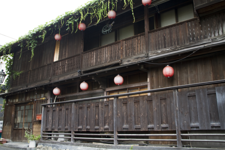 青梅探訪...12　幻燈館から住吉神社へ_a0229634_8175475.jpg