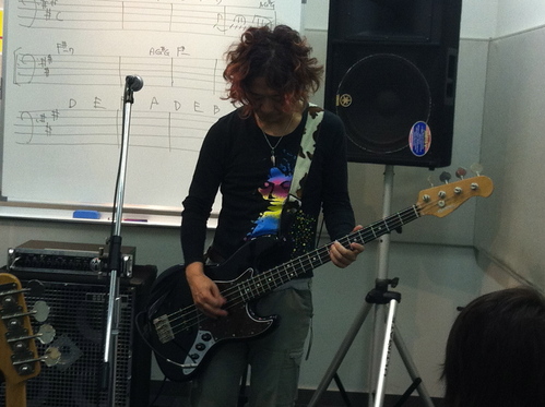 島村楽器さん柏の葉店セミナー(My Bass clinic in Kashiwanoha batch of Shimamura Gakki. )_d0013834_23235986.jpg