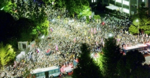 南海トラフ地震「死者４０万人の可能性」　_c0024539_1155539.jpg