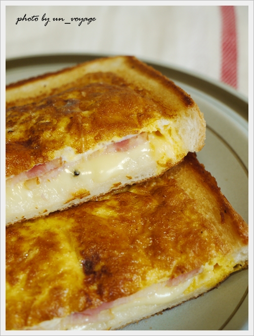 \"Hot Egg Sand\" ...Cheese&Bacon _b0214764_13205042.jpg